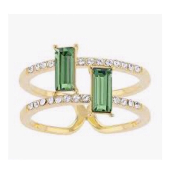 Brilliance Jewelry - ON HOLD @rockinfrocks413